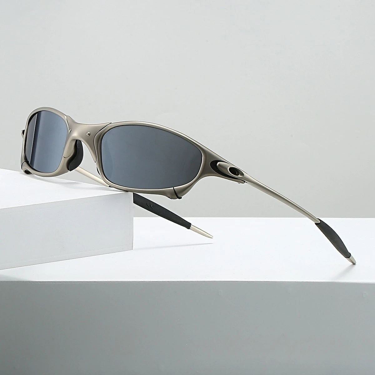 VELOX POLARIZED SUNGLASSES