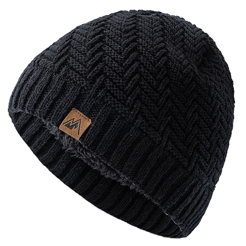 SNOWVALE KNIT BEANIE - PLUSH-LINED WINTER HAT