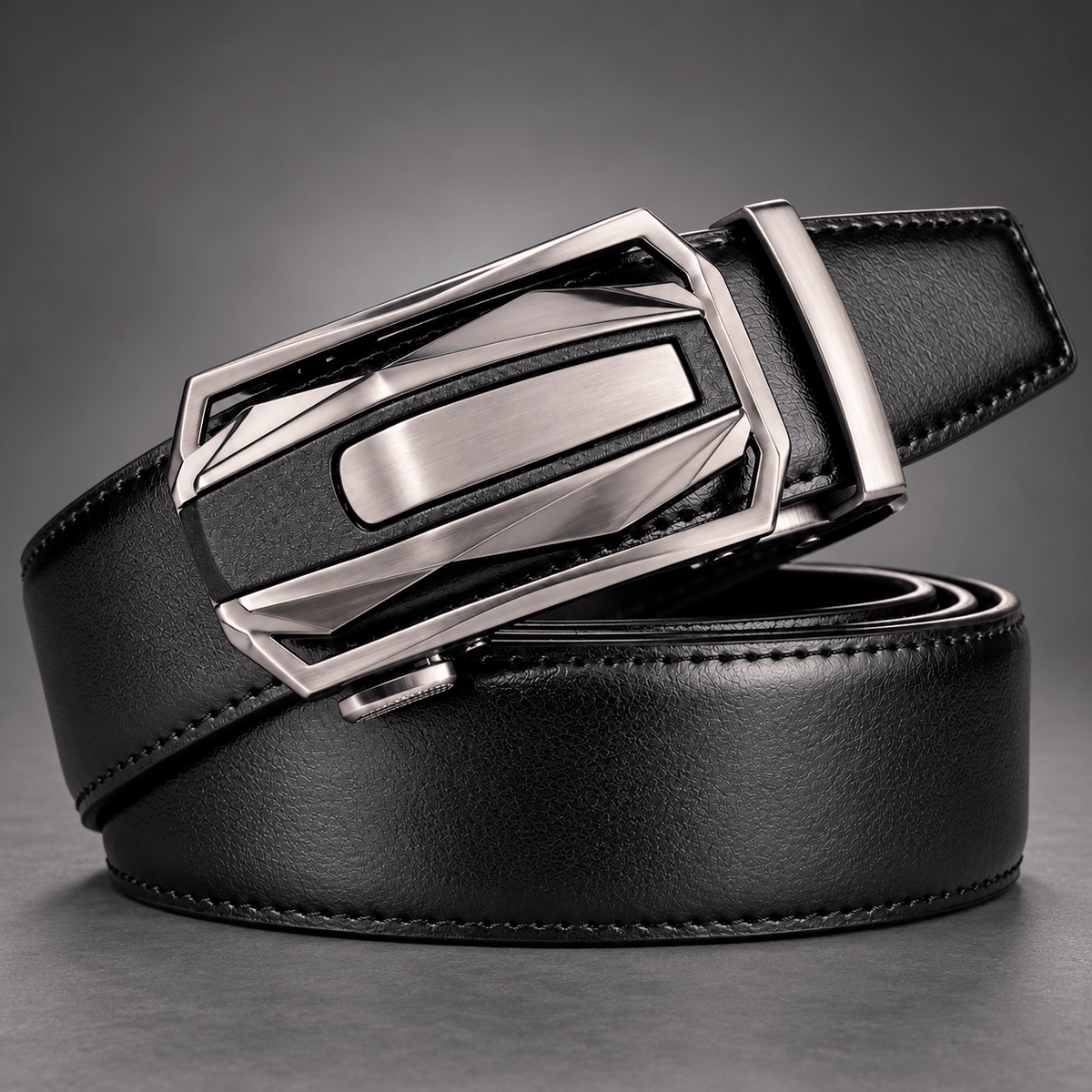 Valcrest Leather Ratchet Belt