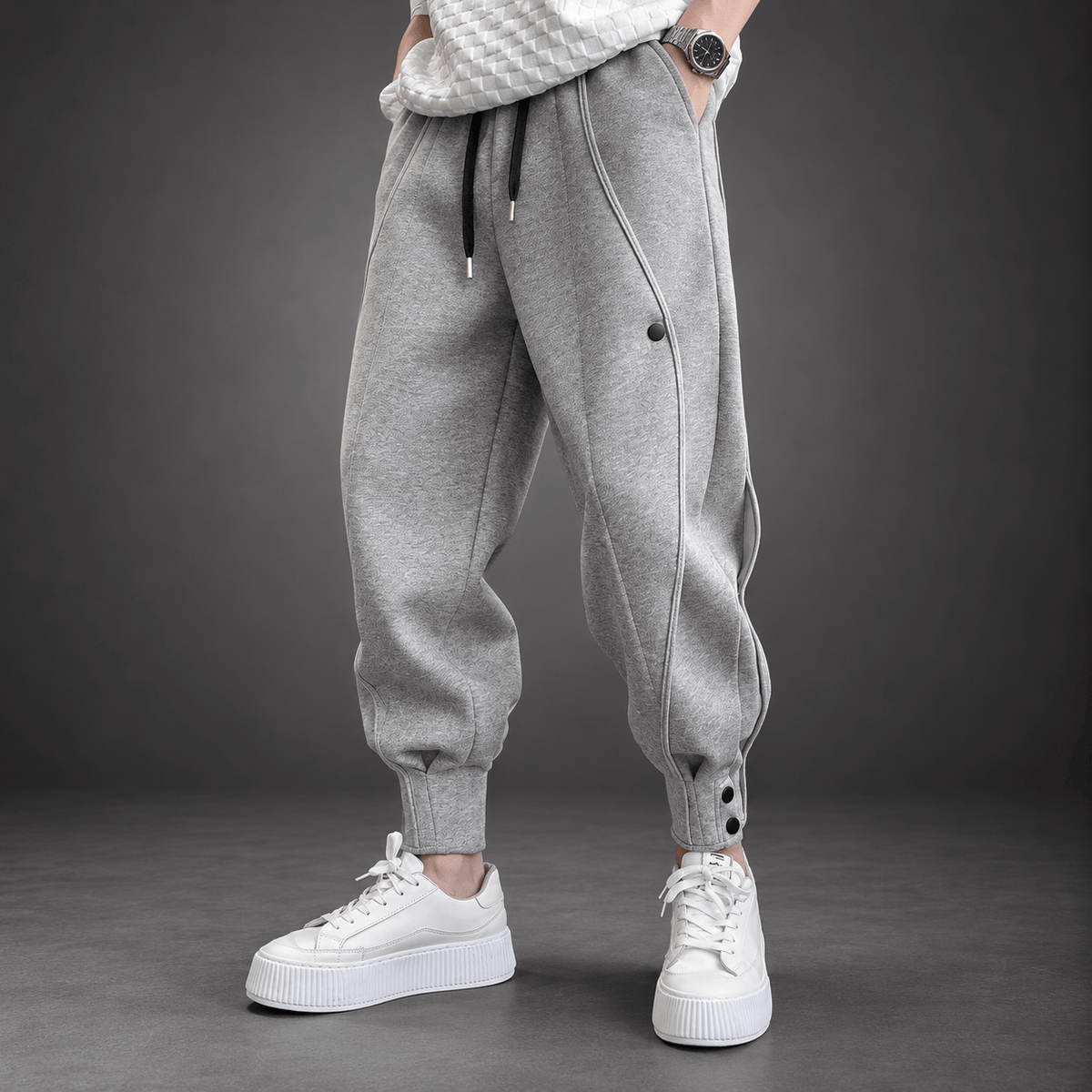 Valmero Relaxed Tapered Joggers